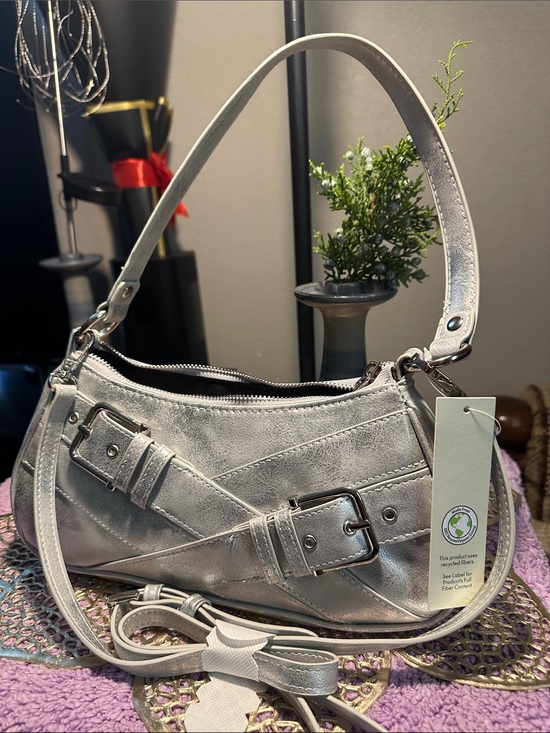 Handbags - Woman